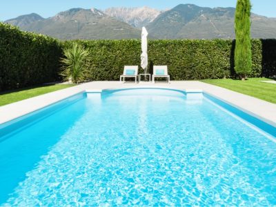 Quels sont les matériaux pour une piscine enterrée?