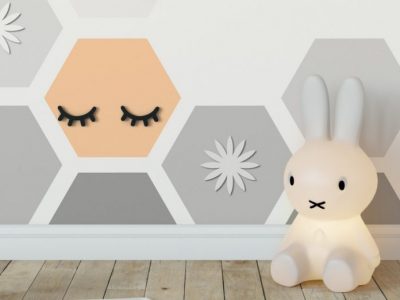 Le papier peint à motifs : 7 astuces déco pour le rendre incontournable !