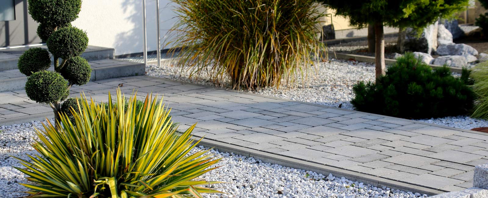 terrasse en pierre naturelle